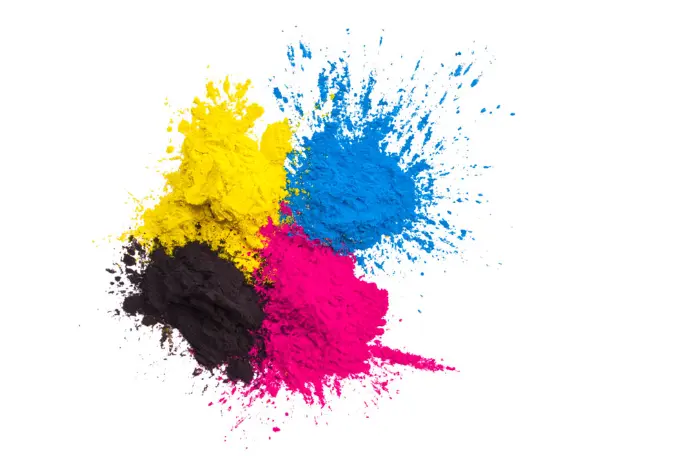 Gekleurd tonerpoeder in cyaan, magenta, geel en zwart