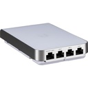 Ubiquiti UniFi In Wall HD Access Point en Switch